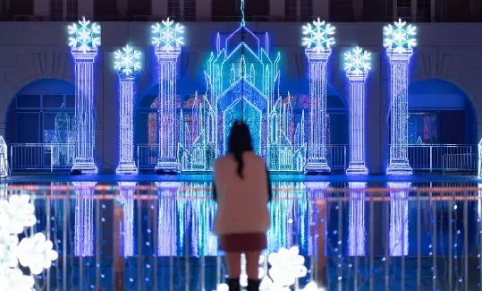 光之慶典「神戶Illuminage燈光秀2025」粉紅宮殿燈飾與愛心隧道10月24日登場！