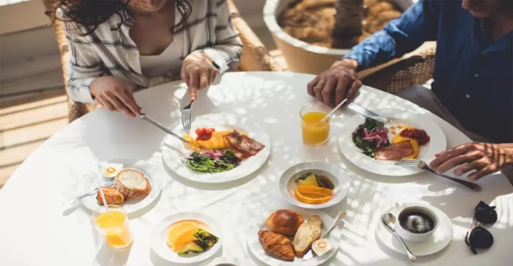 Enjoy a Kobe beef dinner! A two- Tomari , one-night Kobe sightseeing itinerary