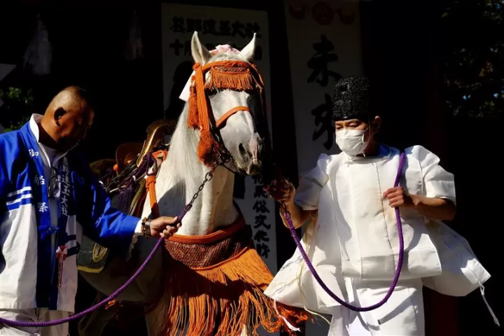 The Shinba-Togyo Ceremony © Shingu City Hall, Commerce, Industry and Tourism Division<br>