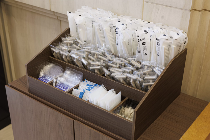 [JR KYUSHU HOTEL Blossom Fukuoka- Room Guide] 2 minutes walk from Hakata Station! Functional and comfortable space