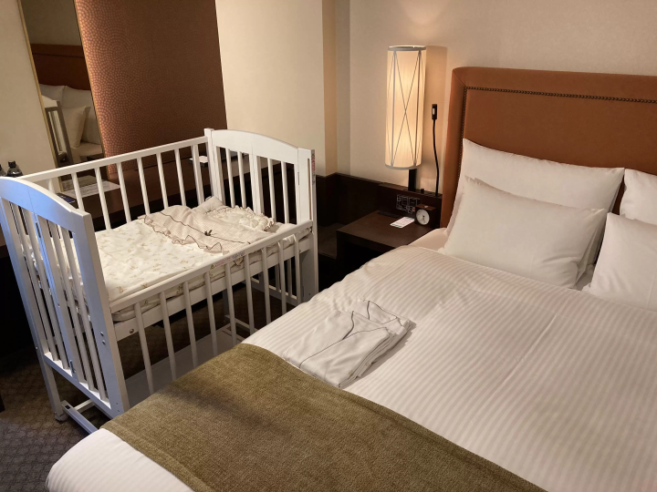 [JR KYUSHU HOTEL Blossom Fukuoka- Room Guide] 2 minutes walk from Hakata Station! Functional and comfortable space
