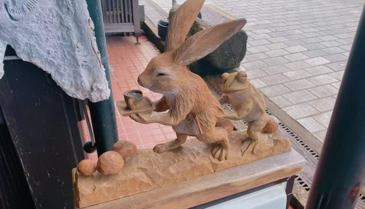 Travel like you're living in a lovely old house in Nanto City, Toyama Prefecture