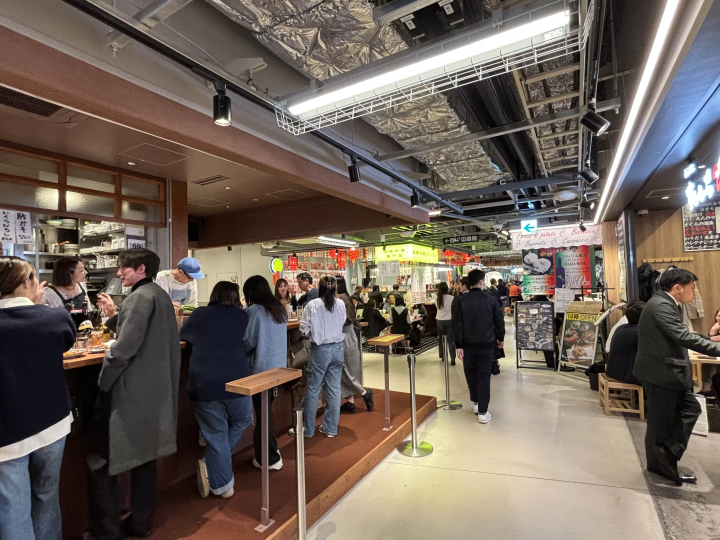 美丽又快捷。大阪车站城将满足您的旅行愿望。