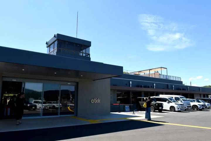 Conquer the ever-evolving Maizuru Red Brick Park!