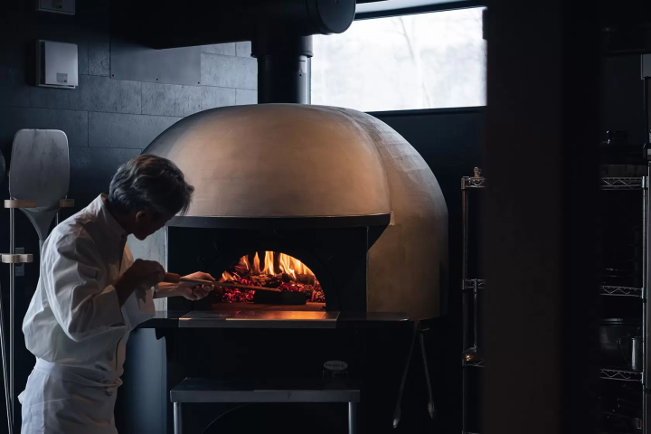 Ski and Dinner with an Olympian! 2-Day Ski Lesson with Kiminobu Kimura in Hokkaido