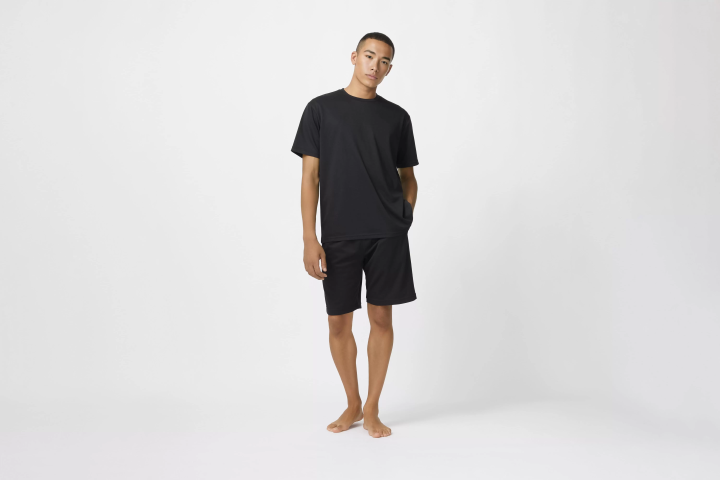 ลดความเหนื่อยล้าเพียงสวมใส่และนอนด้วยชุดฟื้นฟู "TIOGRA SLEEP"