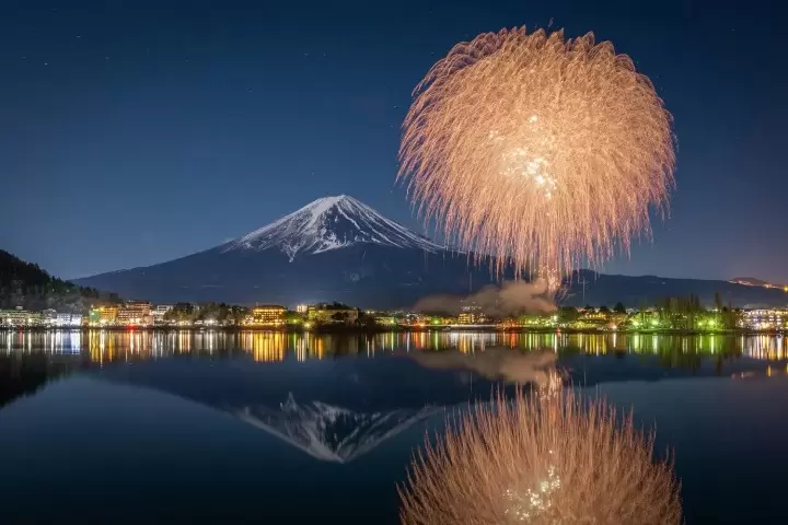 winter fireworks in Japan