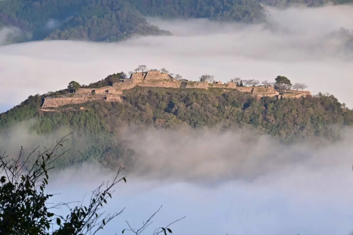 [Hyogo Prefecture Asago City] Takeda Castle Ruins: Recommended Information for the Sea of ​​Clouds Season! [Japan's Machu Picchu]