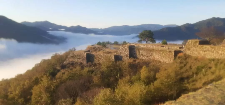 [Hyogo Prefecture Asago City] Takeda Castle Ruins: Recommended Information for the Sea of ​​Clouds Season! [Japan's Machu Picchu]
