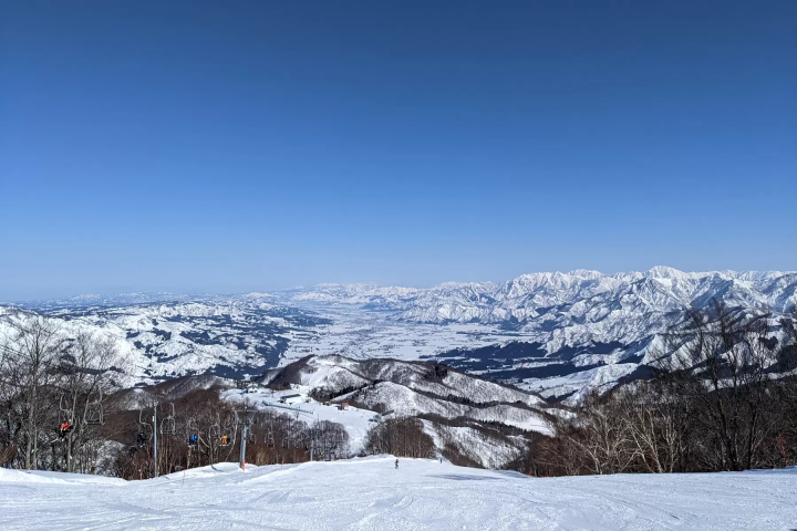 [Niigata] Just a short trip from Tokyo! Enjoy winter on a ski trip to Echigo Yuzawa and learn about four popular ski resorts