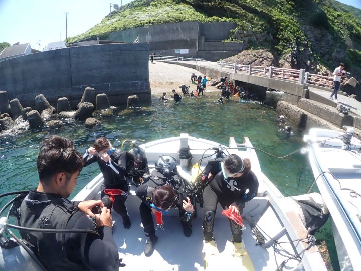 Ehime National Parks | Our Environmental Conservation & Coral Conservation & Town: Ainan Town and the Nishikai Sightseeing Boat [3/4]