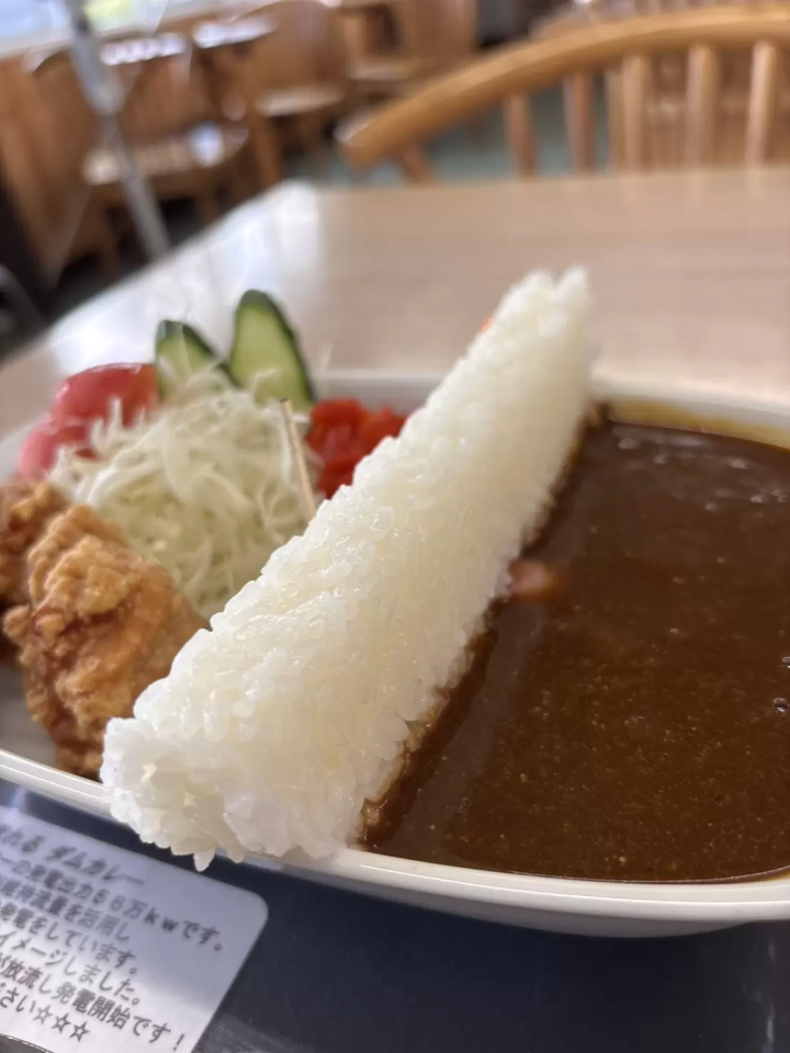 “เมฆน้ำตก” คือสิ่งเดียวที่คุณต้องจับตามองไปตลอดชีวิต! รางวัลทัวร์ภูเขาที่กินได้