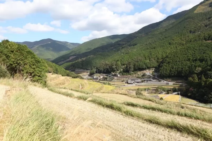 [Ipponmatsu, Ainan Town] The southernmost point of the southernmost point