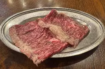 腰肉烤肉专卖店/川崎裙牛排 