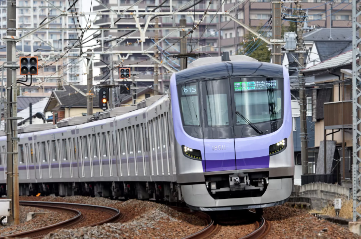 半藏門線18000系列車