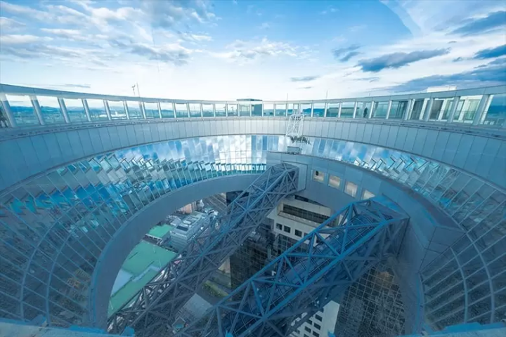 Architecture Tour of the Umeda Sky Building