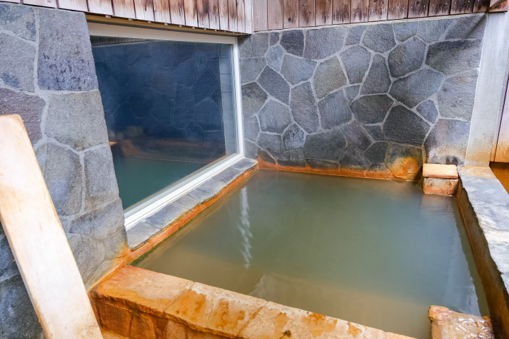 최북단 온천향! 홋카이도 도요토미초에서 즐기는 최고의 '오일 목욕' 체험. 추천 명소 & 숙소 소개