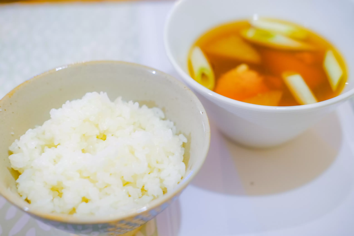 최북단 온천향! 홋카이도 도요토미초에서 즐기는 최고의 '오일 목욕' 체험. 추천 명소 & 숙소 소개