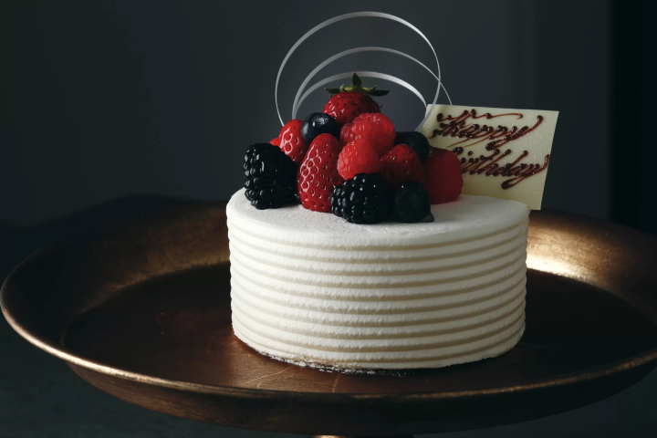 What is Japanese Café Culture? Experience Etiquette at Éclat des Jours Toyosu