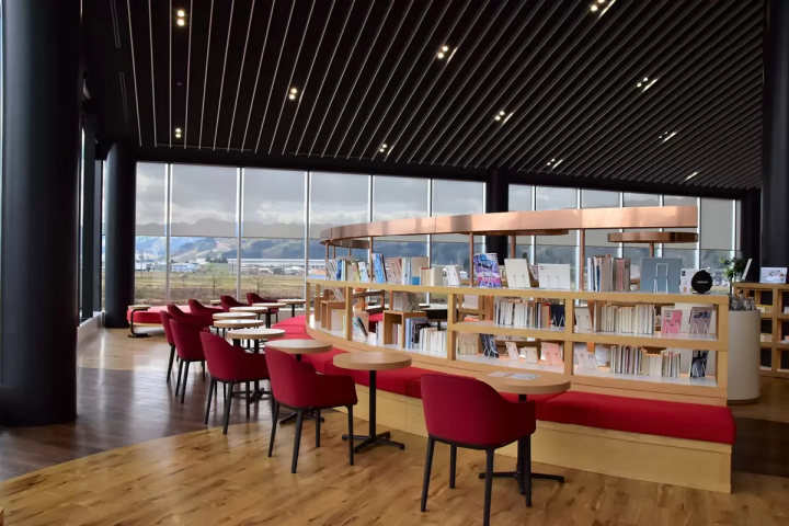 세계 최대 규모의 양조장 오픈! 우오누마 양조장: 우오누마 물로 만든 건강한 쌀누룩