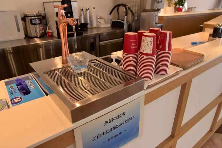 세계 최대 규모의 양조장 오픈! 우오누마 양조장: 우오누마 물로 만든 건강한 쌀누룩