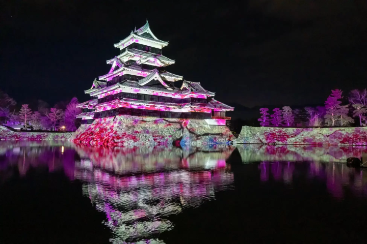 Matsumoto Castle: Free Dazzling Projection Shows 2025–26