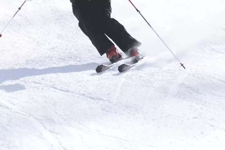 Ski tour departing from Tokyo | Chinese and English guides included, even beginners can feel at ease!