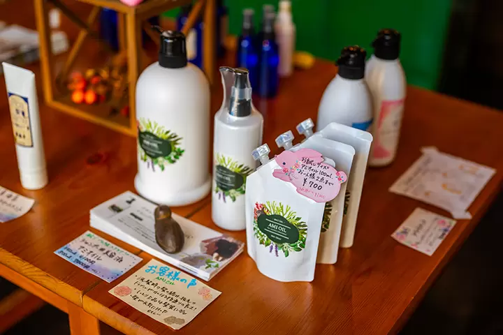 Found right near Shin-Okachimachi Station! Recommended for sensitive skin: What is seaweed shampoo?