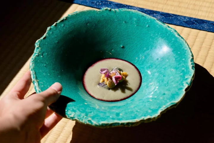Farm-to-table eggplant dish served on Awaji pottery – showcasing local ingredients and traditional Japanese ceramics