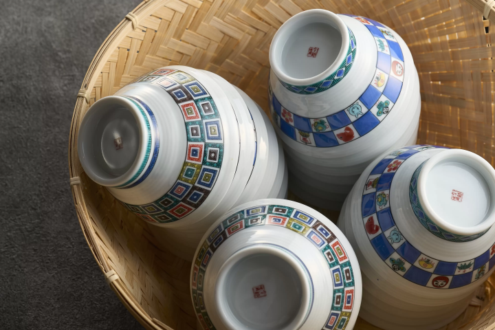 Kutani ware tea bowl