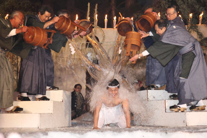 【雪中花水祝】を見に行こう!冬の魚沼市楽しむ観光&グルメのモデルコースもご紹介!