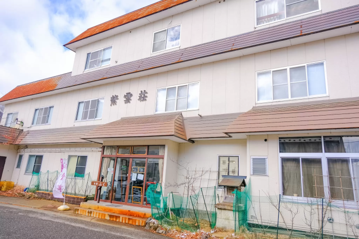 Winter in Okunikko: The Ultimate Guide to Yumoto Onsen (Japan's Top Sulfur Springs, Views & Gourmet)