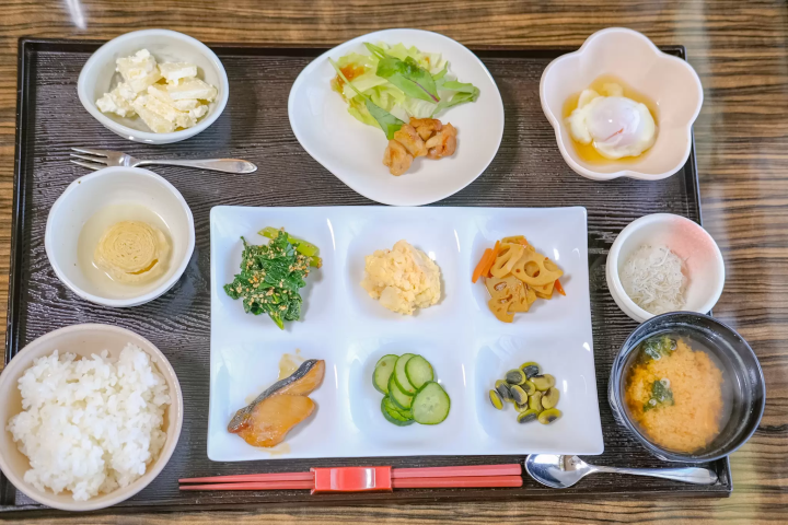 Winter in Okunikko: The Ultimate Guide to Yumoto Onsen (Japan's Top Sulfur Springs, Views & Gourmet)