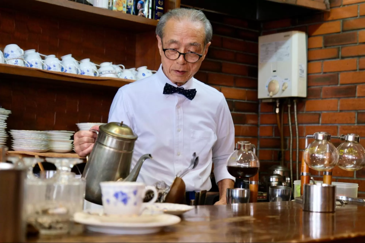 洲本“喫茶Maruume”,81歲的第二代店主