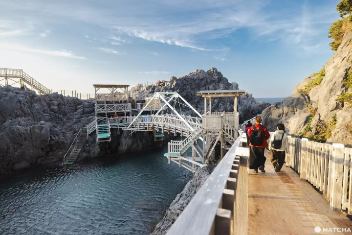 Kozushima Akasaki Promenade