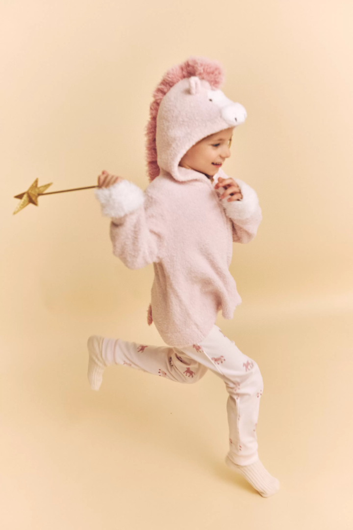 2026最萌童裝登場!GELATO PIQUE KIDS & BABY首度推出生肖系列「小馬商品」