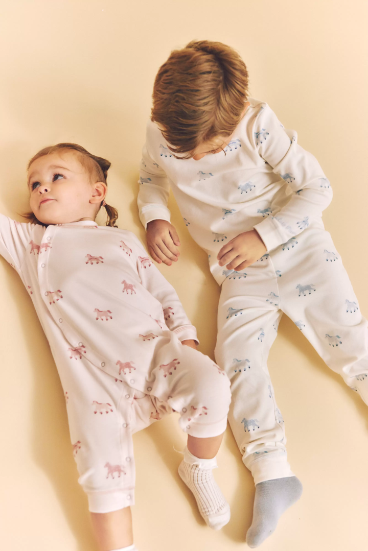 2026最萌童裝登場!GELATO PIQUE KIDS & BABY首度推出生肖系列「小馬商品」