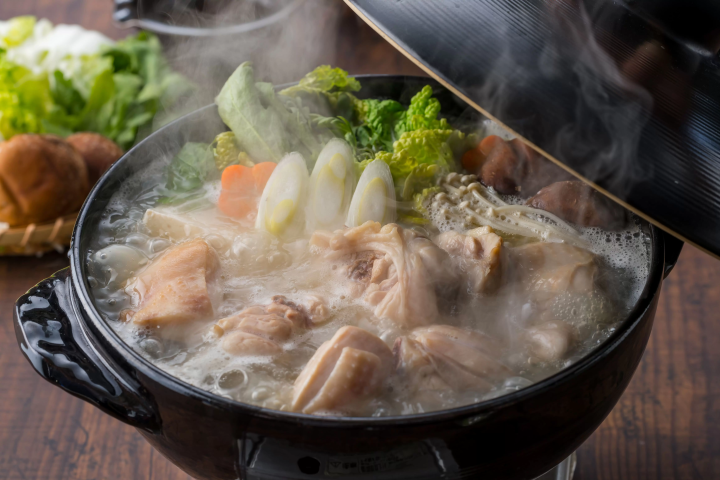 Hakata's famous Mizutaki (© Fukuoka Prefecture Tourism Federation) 