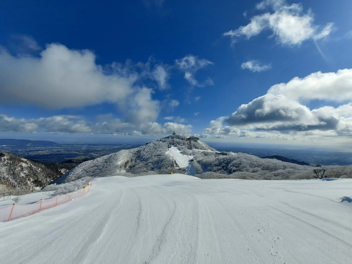 Mie - Beautiful Japanese Snow Scenery | Enjoy the Snow Scenery on the Gozaisho Ropeway