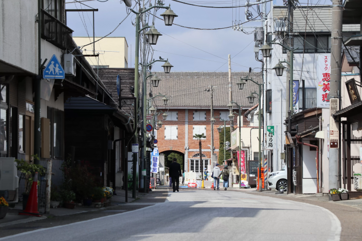 도쿄 에서 당일치기 여행 | 세계문화유산인 군마현 도미오카 제사장 의 고풍스러운 마을 도보 투어