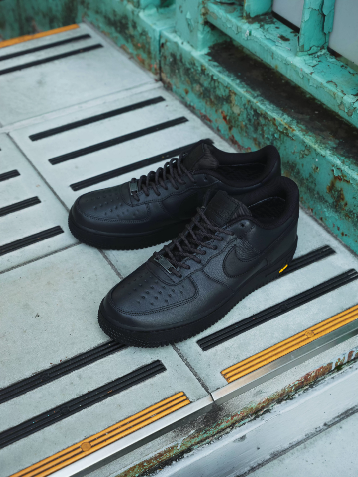 Buy Japan-Exclusive Shoes at atmos in Tokyo – A Must-Visit for Sneaker Fans