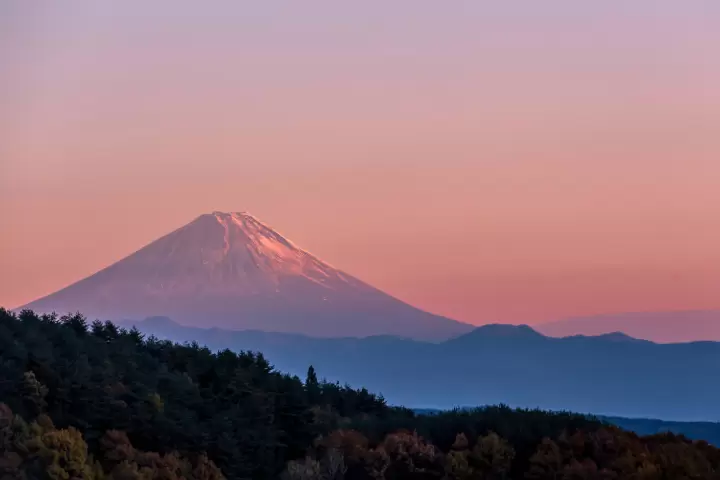 【距东京2小时车程】山梨县山梨北杜市富士山10处静谧而令人叹为观止的观景点 - 第一部分