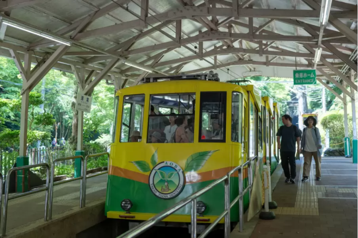 初めて高尾山へ訪れる人へ。登山を楽しむために事前に知っておきたい5つのこと