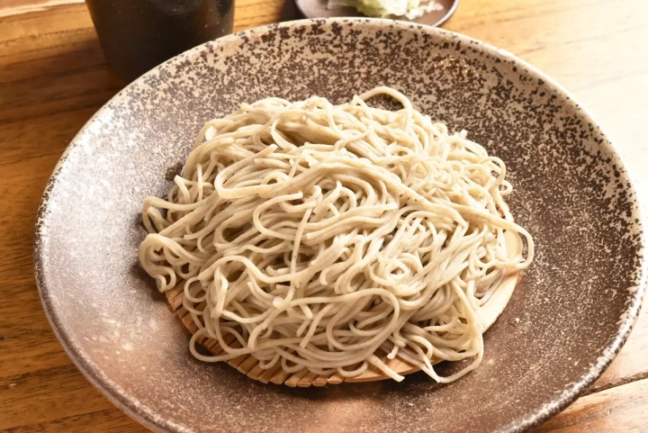 [메이테쓰 나고야 역에서 전철로 30분] 아이치 1위 미식 작가와 함께 도코 도코나메 의 미식 문화를 탐험해 보세요