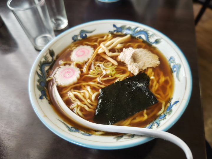 세계문화유산으로 지정되기 전 도미오카 제사장 생활과 밤문화