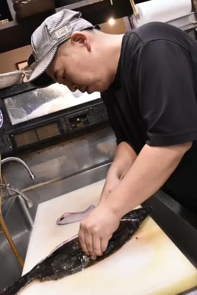 [메이테쓰 나고야 역에서 전철로 30분] 아이치 1위 미식 작가와 함께 도코 도코나메 의 미식 문화를 탐험해 보세요