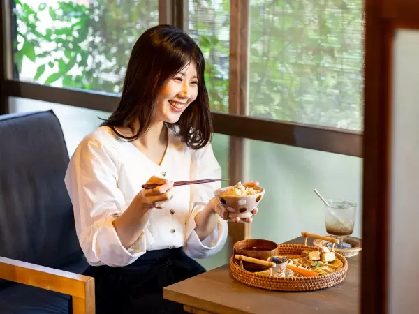 [นั่งรถไฟจากสถานี Meitetsu โทโคนาเมะ เพียง 30 นาที!] สถานที่ที่คู่รักต้องมาเยือน! สถานที่เดทแนะนำ จังหวัดไอจิ