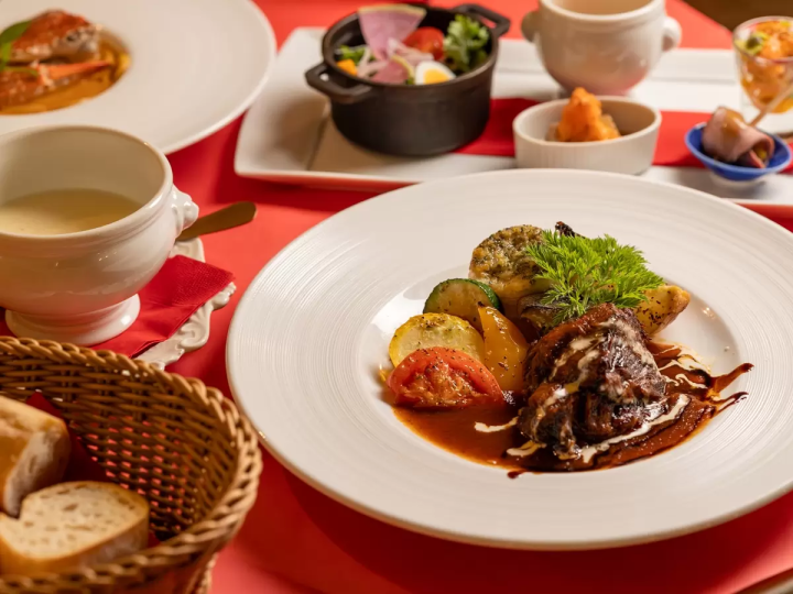 [นั่งรถไฟจากสถานี Meitetsu โทโคนาเมะ เพียง 30 นาที!] สถานที่ที่คู่รักต้องมาเยือน! สถานที่เดทแนะนำ จังหวัดไอจิ