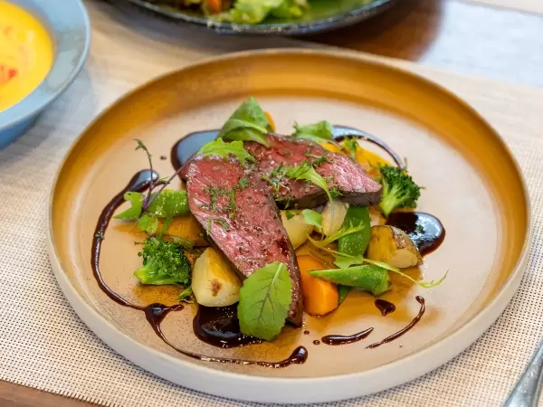 [นั่งรถไฟจากสถานี Meitetsu โทโคนาเมะ เพียง 30 นาที!] สถานที่ที่คู่รักต้องมาเยือน! สถานที่เดทแนะนำ จังหวัดไอจิ