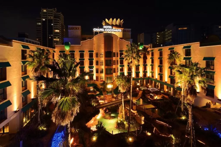 チャペルココナッツ ホテル イポラニ 福岡